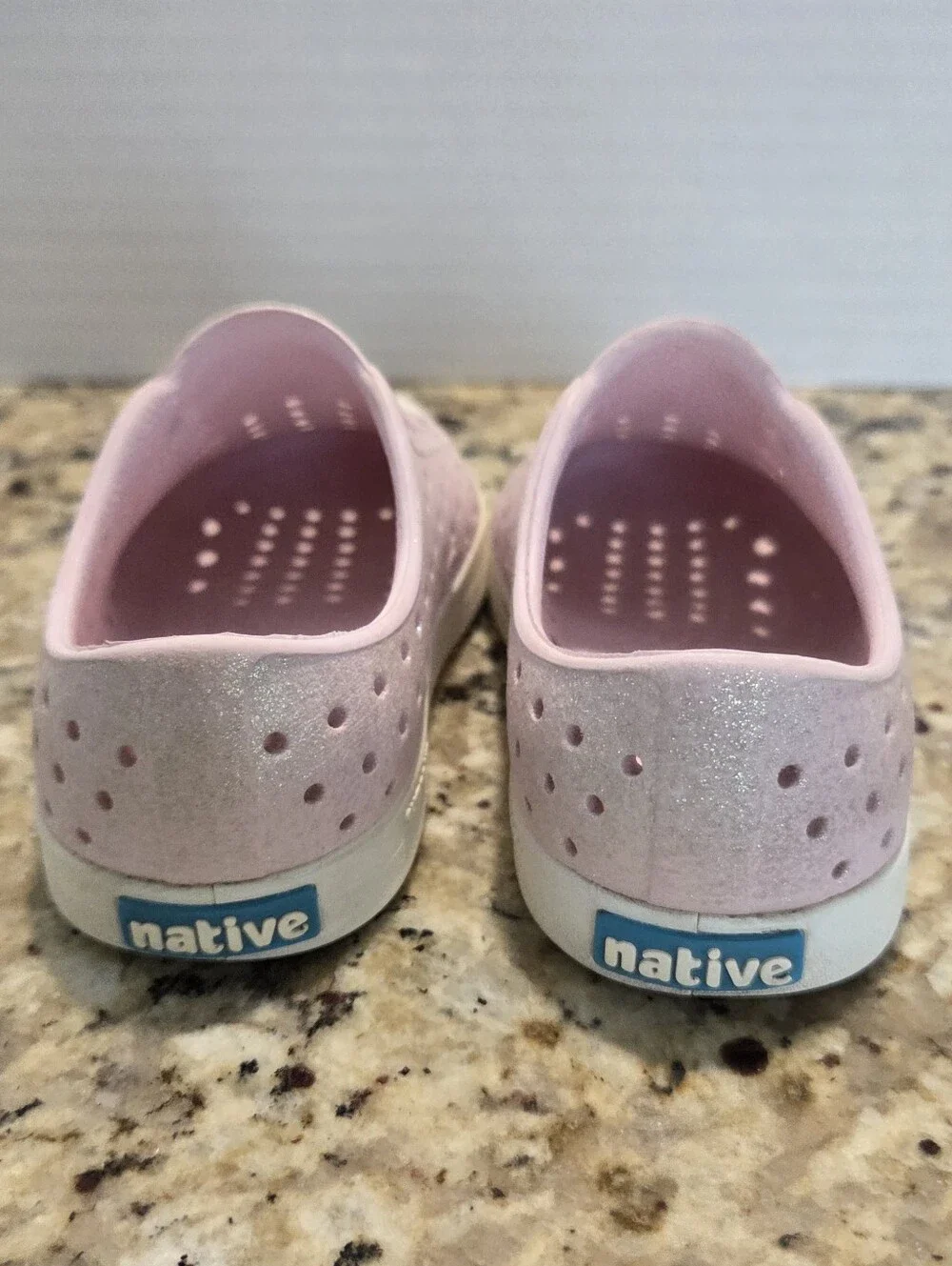 Native Jefferson Slip-On Shoes Sneakers Light Pink Glitter Kids Girls Size C7